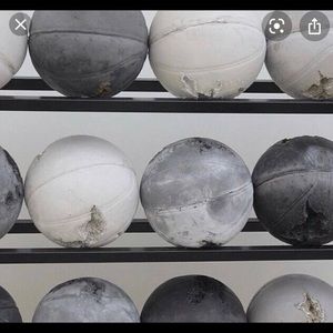 Meet your Posher, Claire